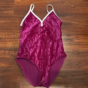 Yumiko Daria leotard